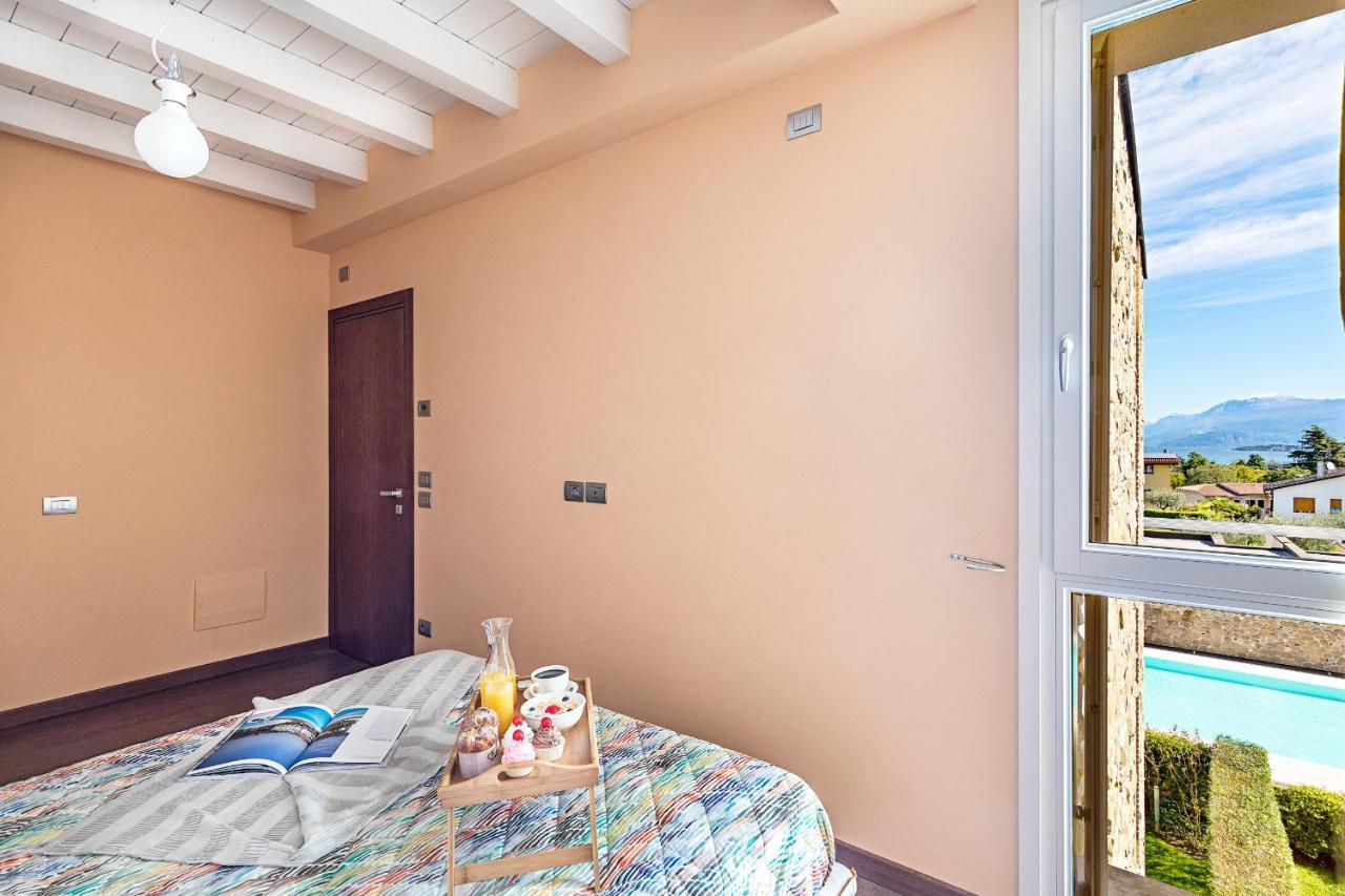 Warda C11 Apartment By Wonderful Italy Desenzano del Garda Exterior photo